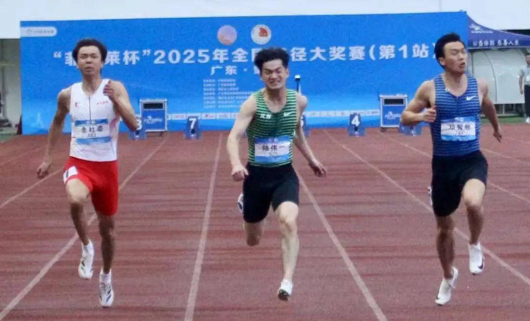田径选手突破重围，冲向胜利终点？-九游娱乐